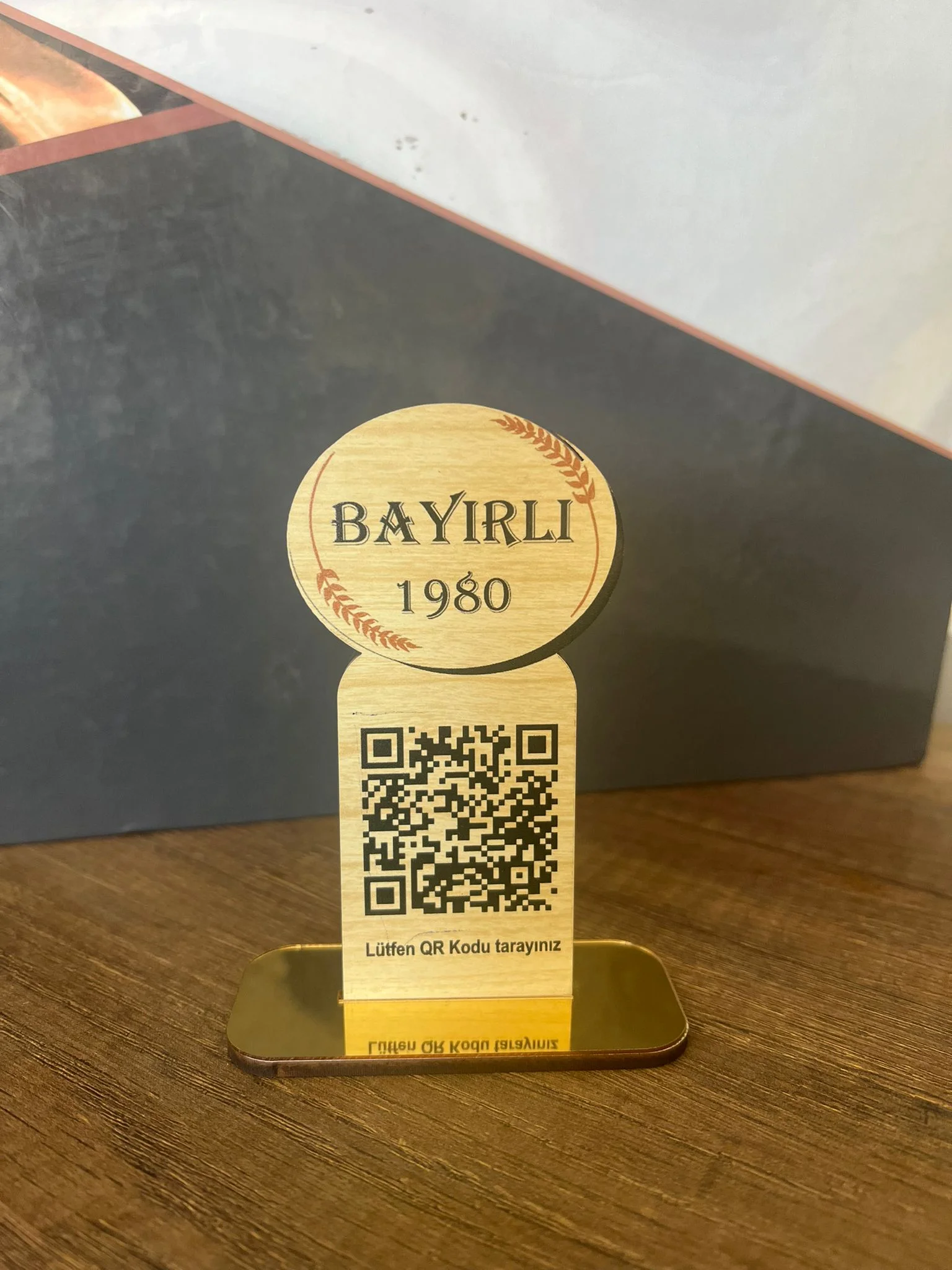 Ahşap Logo Baskılı QR Kod Q100